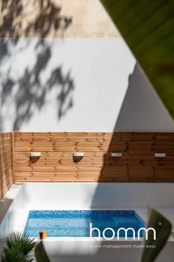 Nemeseos Ground Floor Homm Apartment With Roof Garden And Wading Pool 아테네 외부 사진